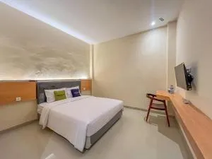 Urbanview near Sunrise Mall Mojokerto - Kranggan