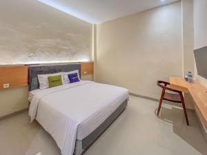 Urbanview near Sunrise Mall Mojokerto