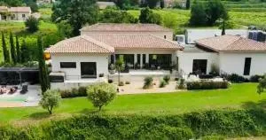 Chateau Juliette Winery Villa Provence - Tresques