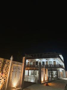 Vrindavan Garden & Hotel