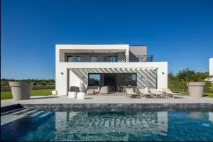 Holiday Home 5233-1 for 8 Pers near Vodnjan - Butkovići