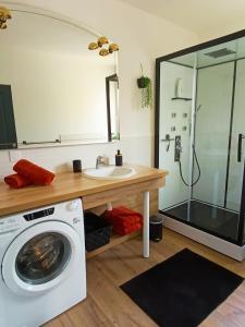 Appartements Au Pied De La Colline calme et detente Pezenas : photos des chambres