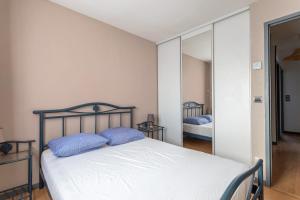 Villas Villa Climatise Avec Grande Piscine : photos des chambres