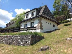 Chalets Chalet avec vue panoramique sur le Plomb du Cantal : photos des chambres