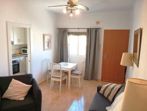 Charming 2 bed Prealsa