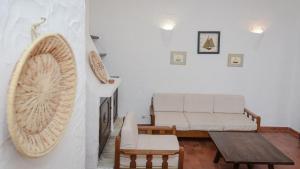 Villa Chiara: Luxury Retreat Steps from the Beach