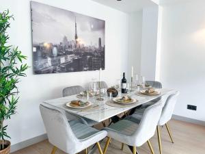 Champs Elysees - Prestige apartment with lift for 5