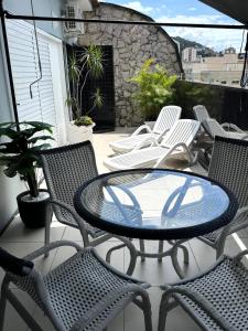 COPA, COBERTURA, dois quartos, terraço e varanda, posto 3