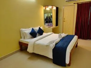 Tenach Beach Resort Pondicherry - Marakkānam