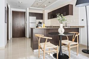 Silkhaus Vacation Homes in Dubai Marina Heart, Opposite to Marina Mall