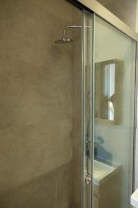 Luxury Seaview Apartments Close To Beach - KYANOS