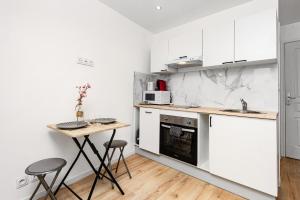 VILLA FLORENTINE I - Frontière Monaco - Agréable deux pièces - PARKING