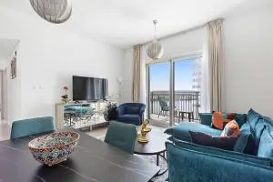 Silkhaus near Ferrari World with Canal View from Balcony - Al Rahba