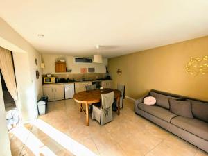 Appartements La Villa Jasmin : photos des chambres