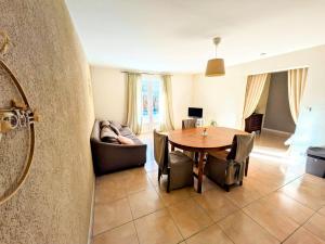 Appartements La Villa Jasmin : photos des chambres