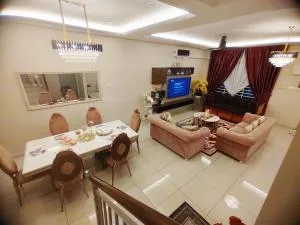 Family house at town area, you feel like home - Paya Rumput