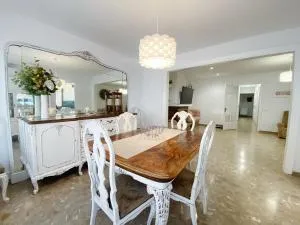 Casa Forn Magí - 卡佩斯内斯