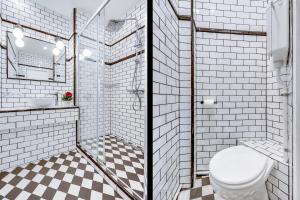 Buttes-Chaumont - Fully-Equipped