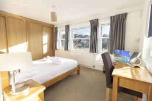 Apters Hill House Dog Friendly With Free Parking