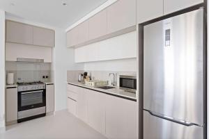 Silkhaus Vacation Homes Beach Vibes with Harbor View & Private Beach