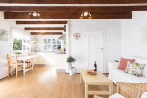 Home2Book Comfy Cottage Hibiscus, Peace Retreat