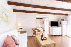 Home2Book Comfy Cottage Hibiscus, Peace Retreat