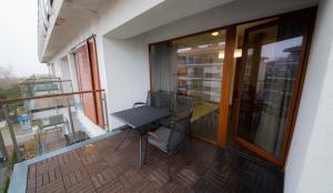 Wyspa Uznam Promenada Baltic z widokiem na morze