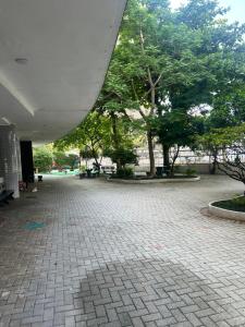 KIT FRENTE A PRAIA EM Sv