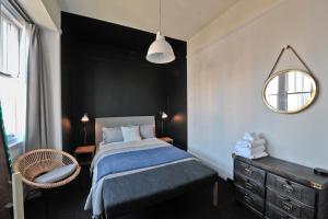 Arndt Anderson Queen Room room in Hotel Palisade
