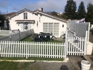 Gîte des Tournesols - Gajoubert