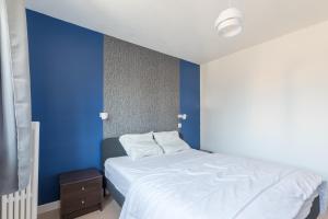 Appartements Le Forest - parking prive vue montagne proche lac : Appartement 2 Chambres
