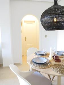 Casa Mi Madre, cozy apartment, sunny roof terrace and sea view