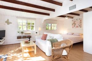 Home2Book Cozy Cottage Bougainville, Peace Retreat