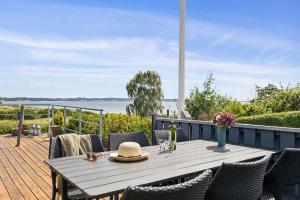 Beautiful Holiday Home With Panoramic Views Over Ebeltoft Vig,