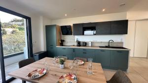 Appartement vue mer panoramique & plage à pied Porticcio