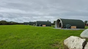 Nádúr Pods - Gneevgullia