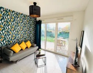 Duo Verde Du style et de la Luminosité Famille Disney Parking Patio - 尚特洛普恩布里