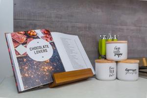 The perfect family escape modern huge backyard