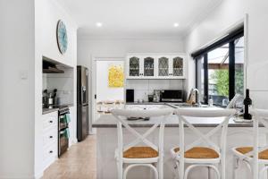 McLaren Vale Tudor Home