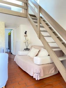 Appartements Maison 5 pers - vue etang - nature - piscine : photos des chambres