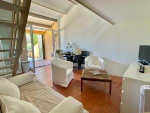Appartements Maison 5 pers - vue etang - nature - piscine : photos des chambres