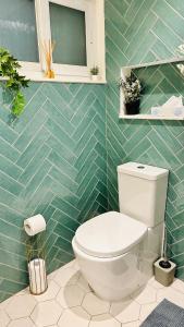 Retro house in the city