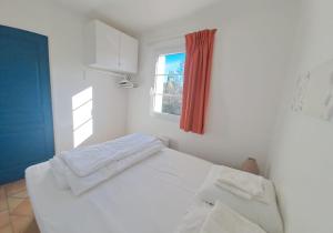 Appartements GRILEG- Pour des vacances ideales en famille ! T2 cabine dans residence avec piscine chauffee : photos des chambres