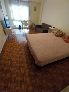 Centro ,Cómodo Monoambiente sobre Avenida Callao