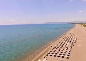 Beach, Pool & Garden Apartment