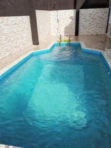 Maison charmante à Petit-Bourg + Jardin - 4hvězdičkové hotely ve městě Petit-Bourg