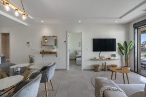 Ocean Homes by Ĥ - Playa de los Haraganes HOHH6003PE31