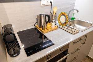 A Lux, Athens center, Syntagma! Work or Play