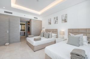 Luxury Apt with Full Burj Khalifa Skyline Views