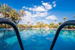 Appartement familiale à Marrakech jardin piscine Lac et parc pour enfants